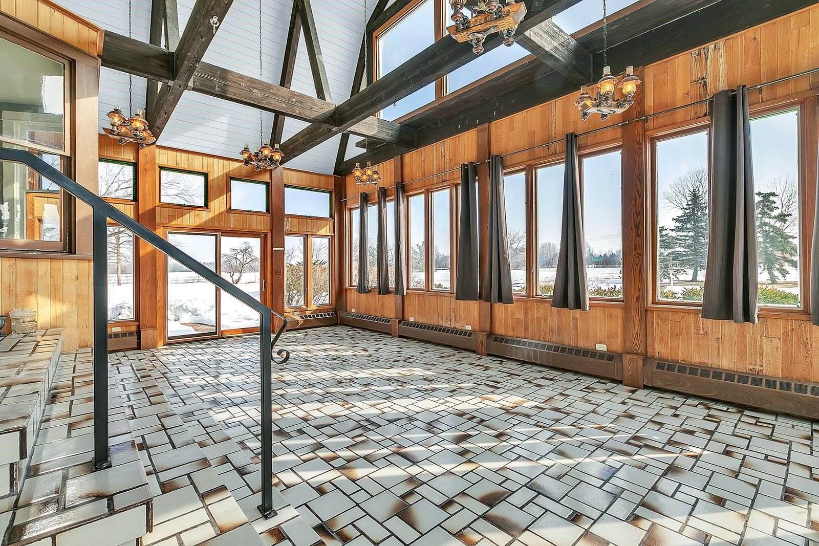 3020 Sth 57, De Pere, WI 54115