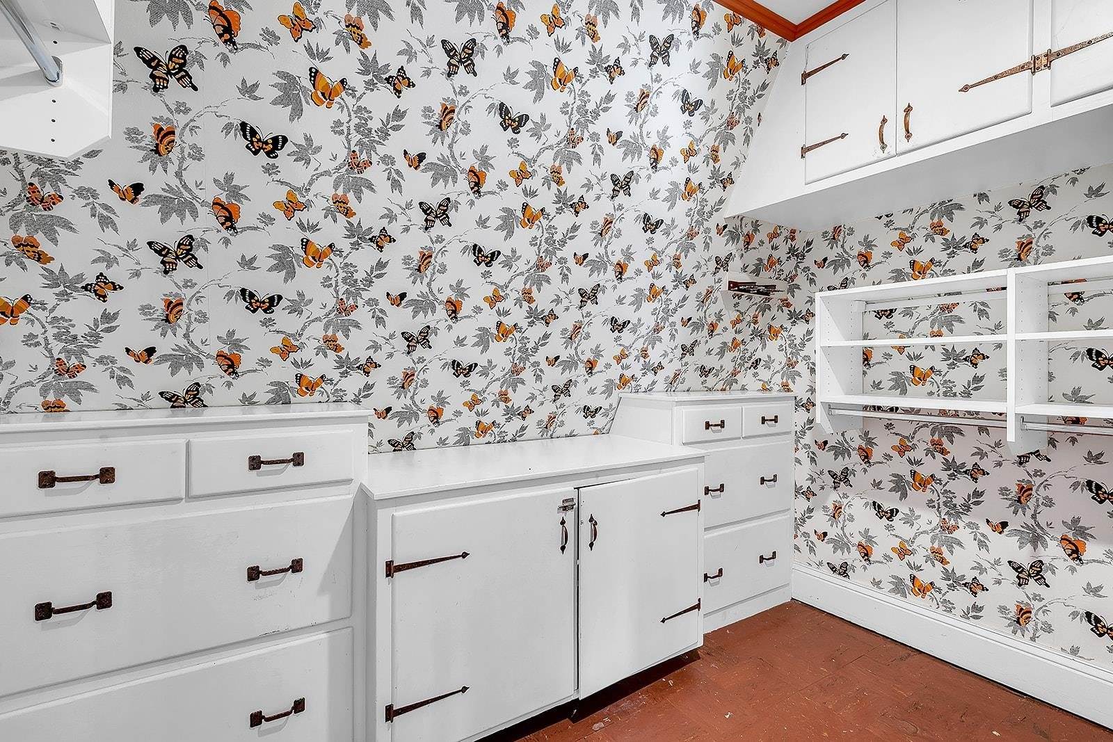 3020 Sth 57, De Pere, WI 54115