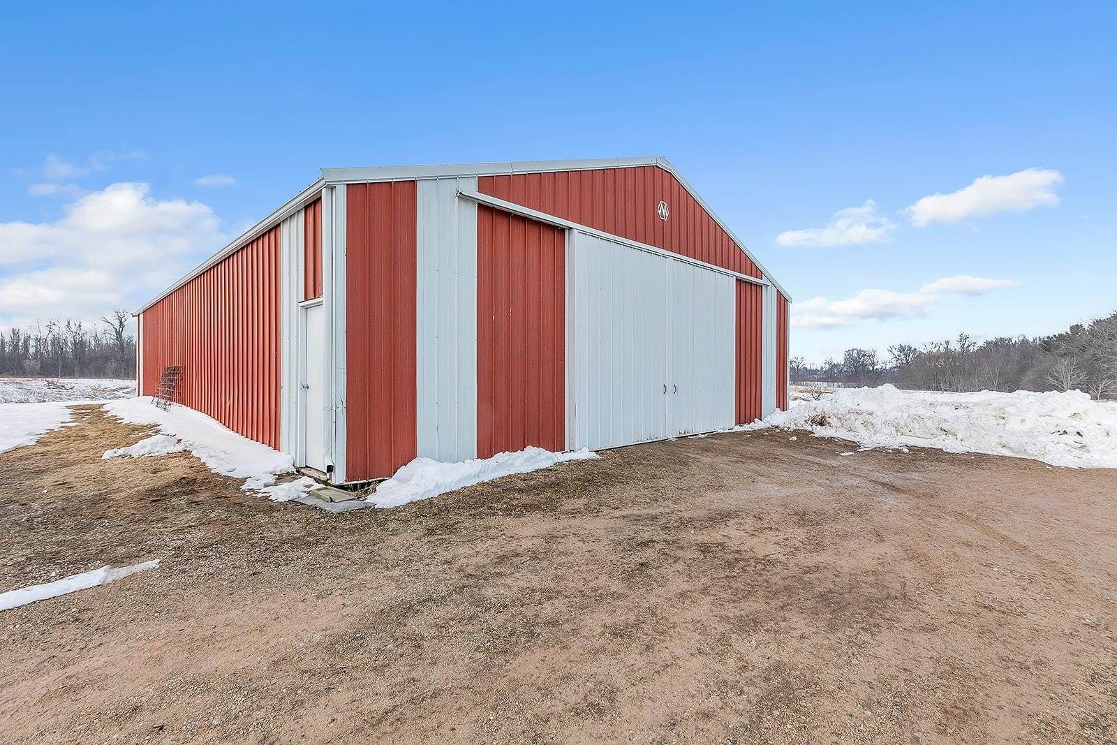 3020 Sth 57, De Pere, WI 54115