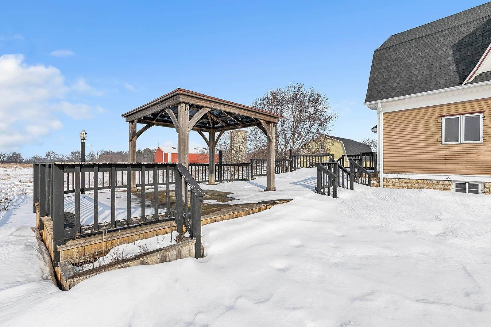 3020 Sth 57, De Pere, WI 54115