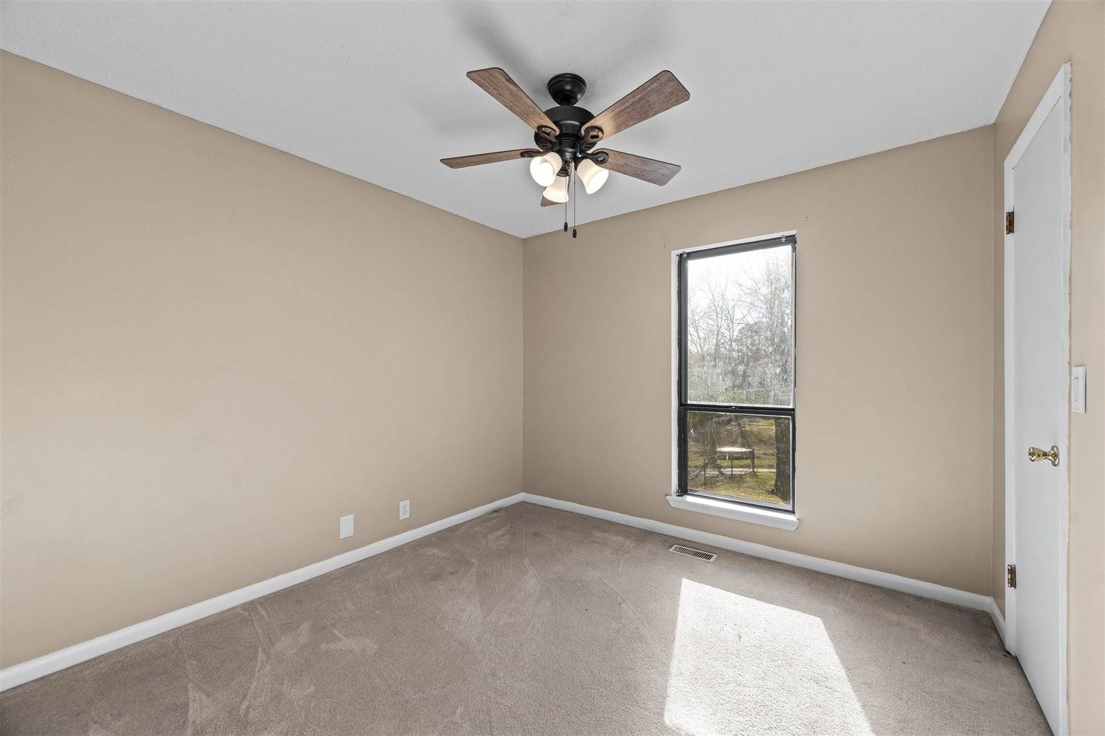 43 Co Rd 628, Hanceville, AL 35077