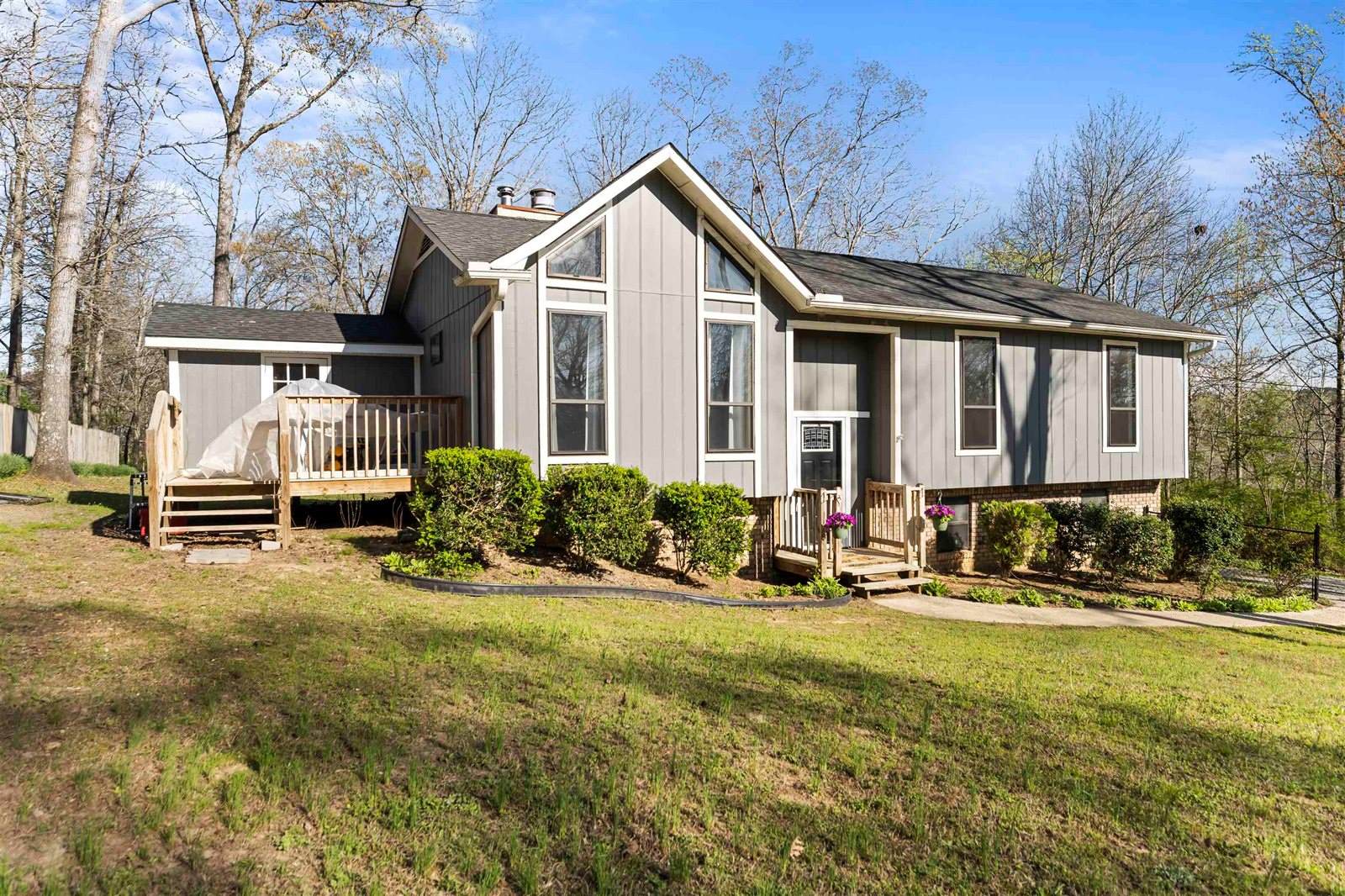 43 Co Rd 628, Hanceville, AL 35077