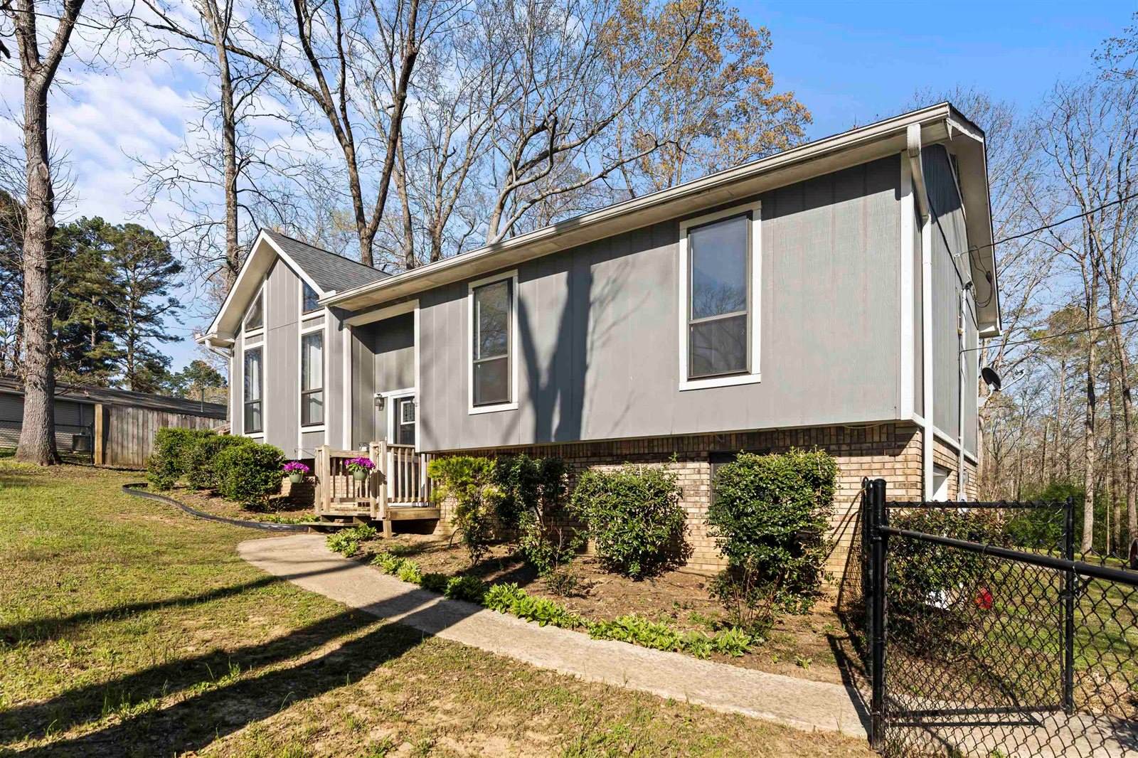 43 Co Rd 628, Hanceville, AL 35077