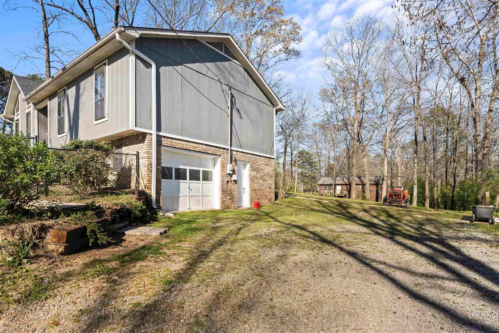 43 Co Rd 628, Hanceville, AL 35077