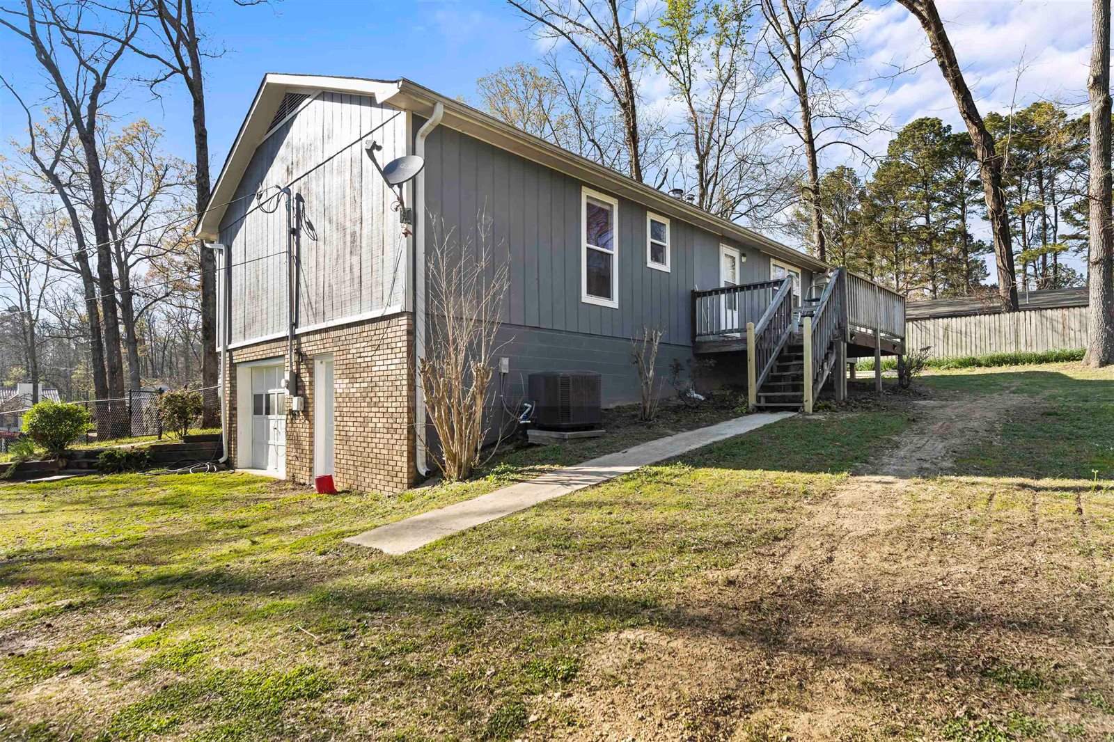 43 Co Rd 628, Hanceville, AL 35077
