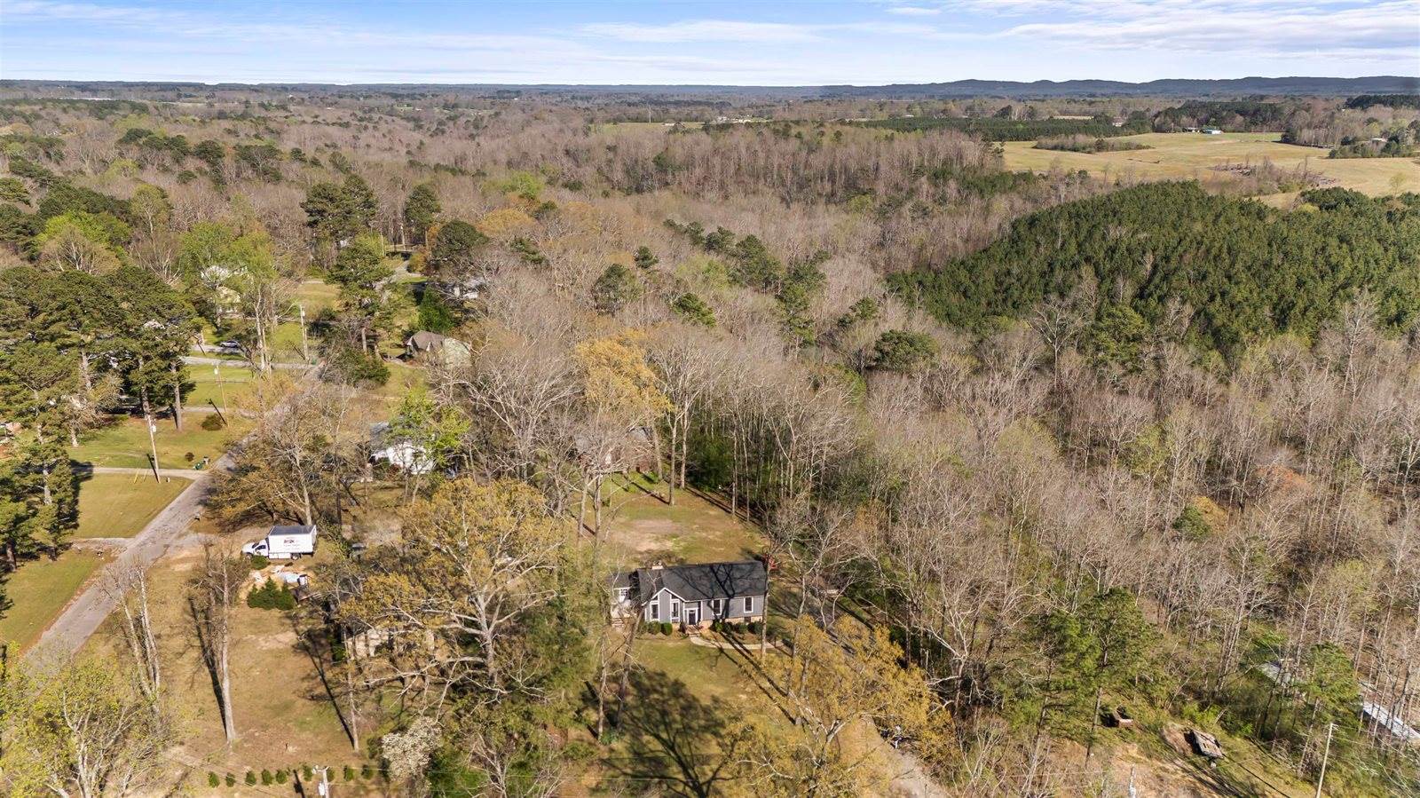 43 Co Rd 628, Hanceville, AL 35077