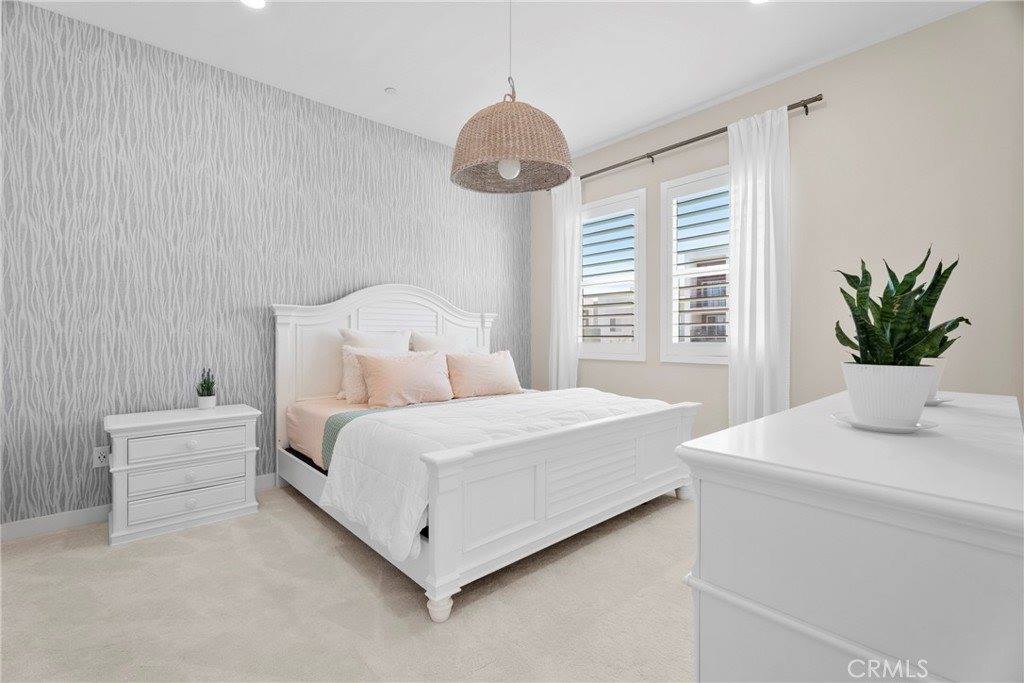 27466 Mercantile Court, #204, Valencia, CA 91381