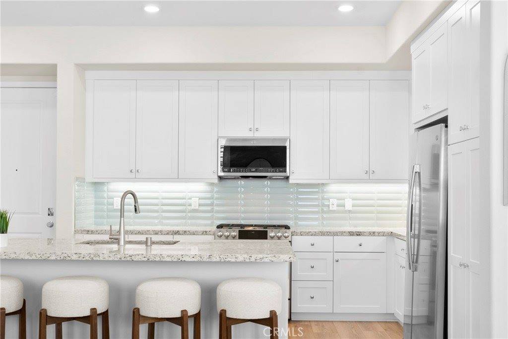 27466 Mercantile Court, #204, Valencia, CA 91381