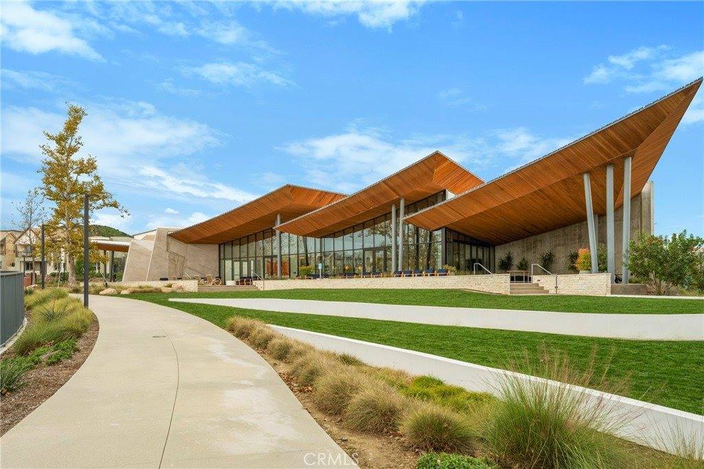 27466 Mercantile Court, #204, Valencia, CA 91381