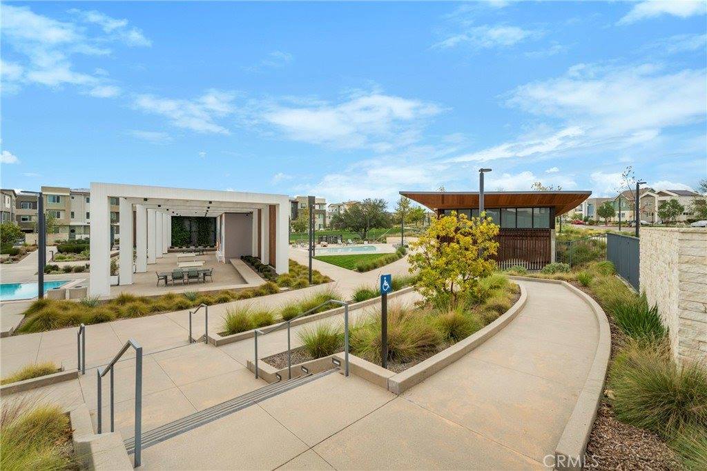 27466 Mercantile Court, #204, Valencia, CA 91381