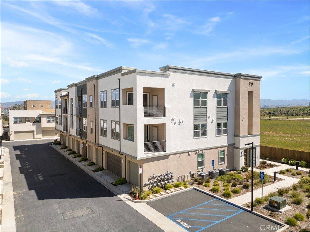 27466 Mercantile Court, #204, Valencia, CA 91381