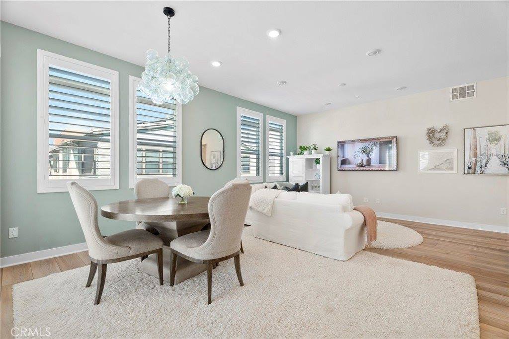 27466 Mercantile Court, #204, Valencia, CA 91381