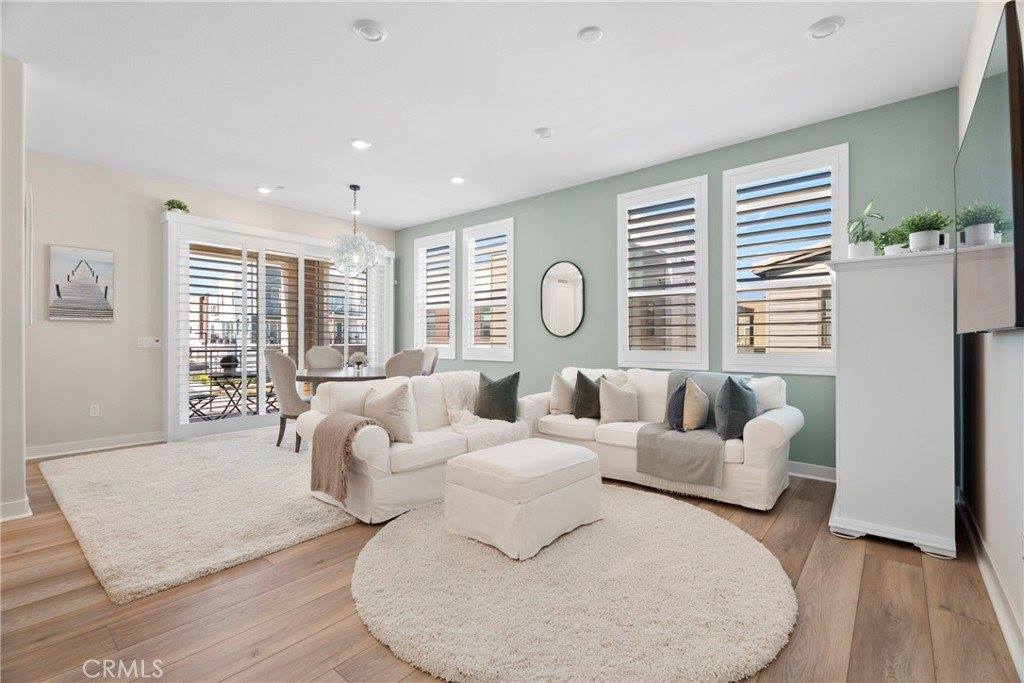 27466 Mercantile Court, #204, Valencia, CA 91381