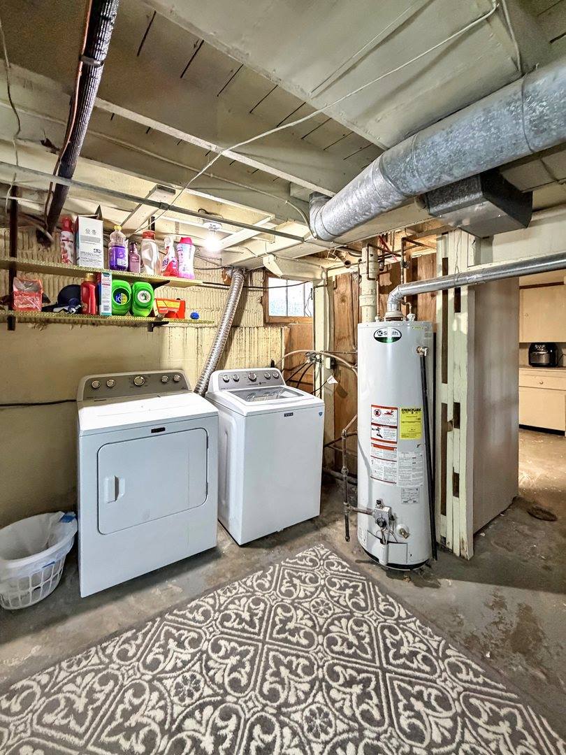 319 North Foley Avenue, Freeport, IL 61032