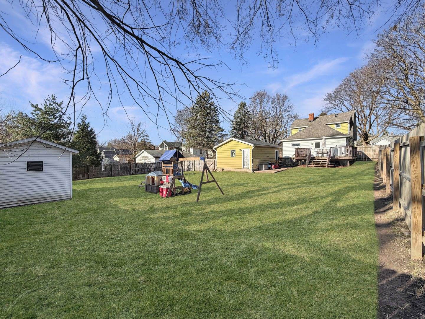 319 North Foley Avenue, Freeport, IL 61032