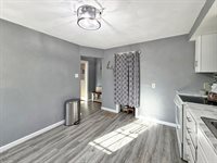 319 North Foley Avenue, Freeport, IL 61032