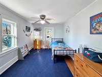 319 North Foley Avenue, Freeport, IL 61032