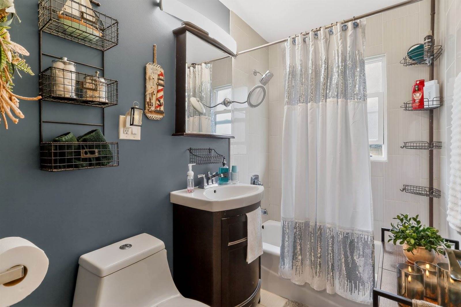 14308 South Kenneth Avenue, Midlothian, IL 60445