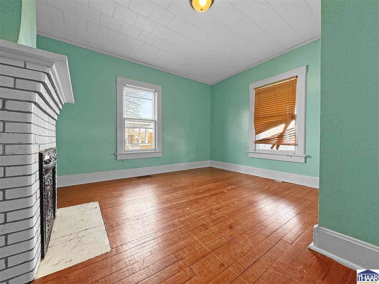 728 Elm, Clinton, IN 47842
