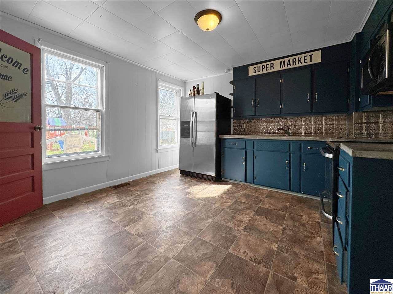 728 Elm, Clinton, IN 47842
