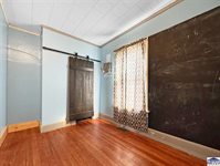 728 Elm, Clinton, IN 47842