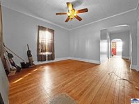 728 Elm, Clinton, IN 47842