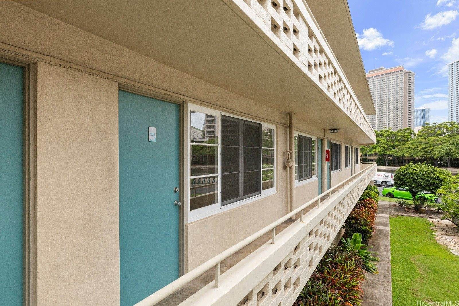 1621 Ala Wai Boulevard, Honolulu, HI 96815