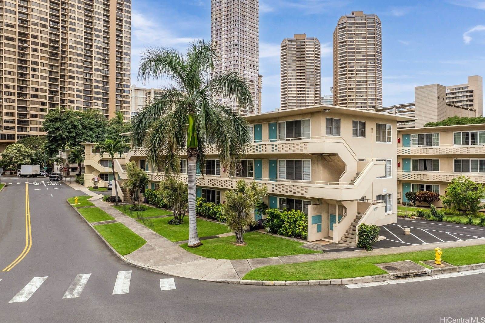 1627 Ala Wai Boulevard, Honolulu, HI 96815