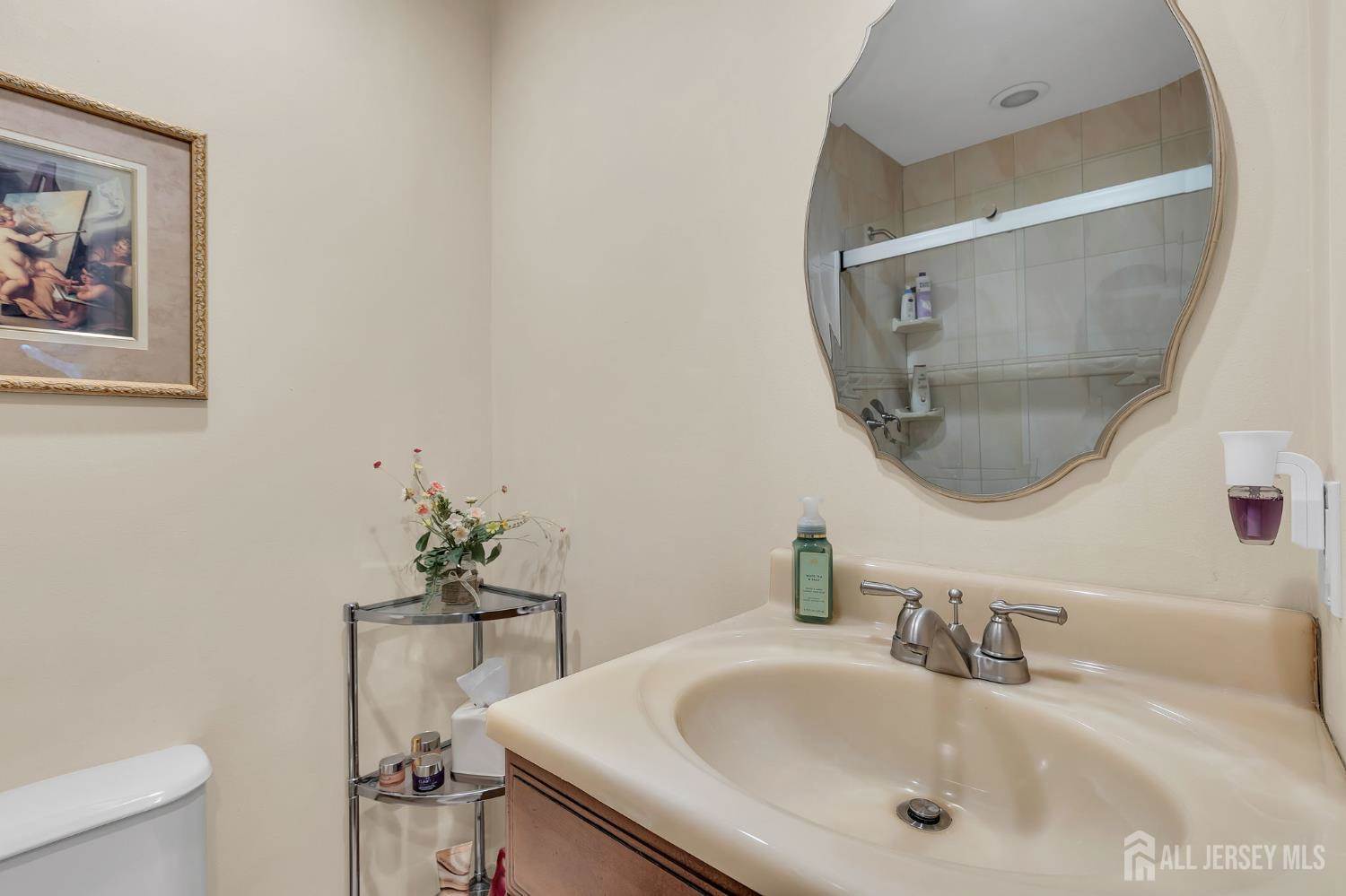 34 Staghorn Drive, Old Bridge, NJ 07747