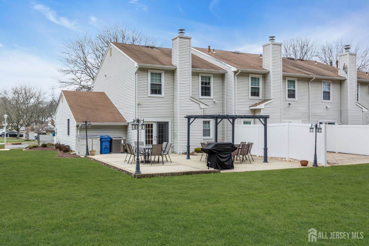 34 Staghorn Drive, Old Bridge, NJ 07747