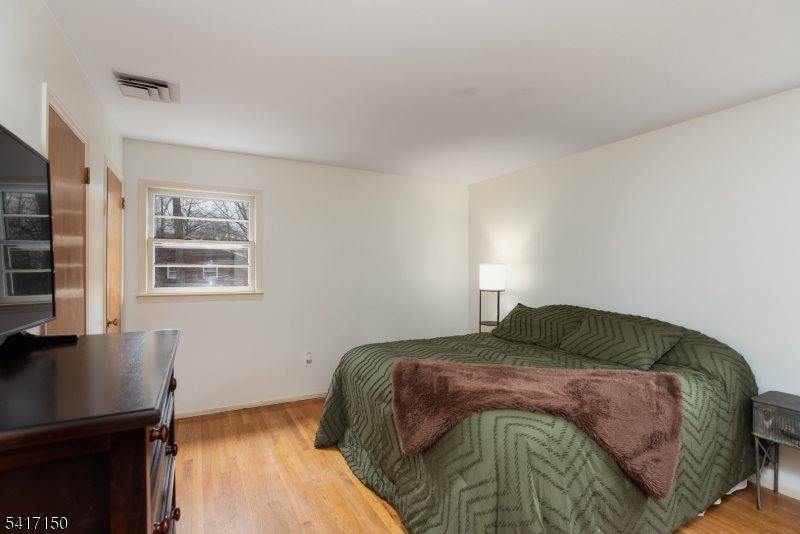 45 Blue Ridge Ave, Green Brook Township, NJ 08812