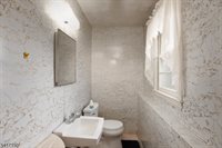 45 Blue Ridge Ave, Green Brook Township, NJ 08812