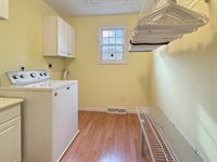 1380 Center Lane Dr, Ashland, OH 44805