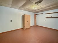 1380 Center Lane Dr, Ashland, OH 44805