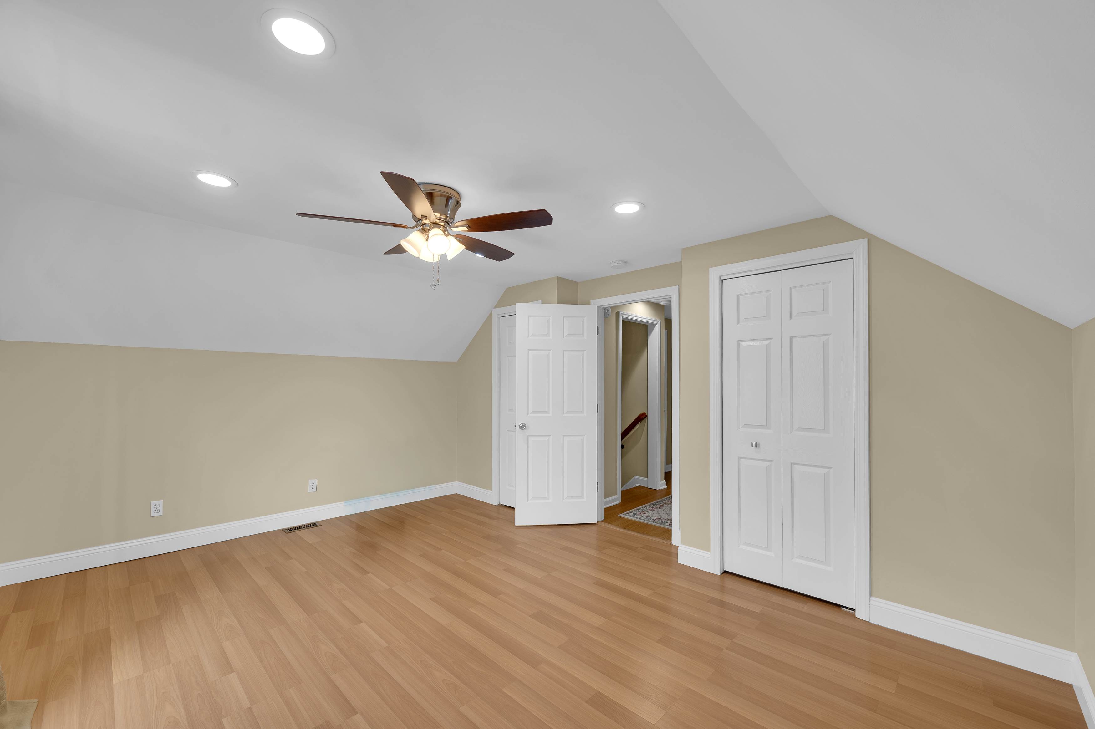 114 Starlight Road, Howell, NJ 07731