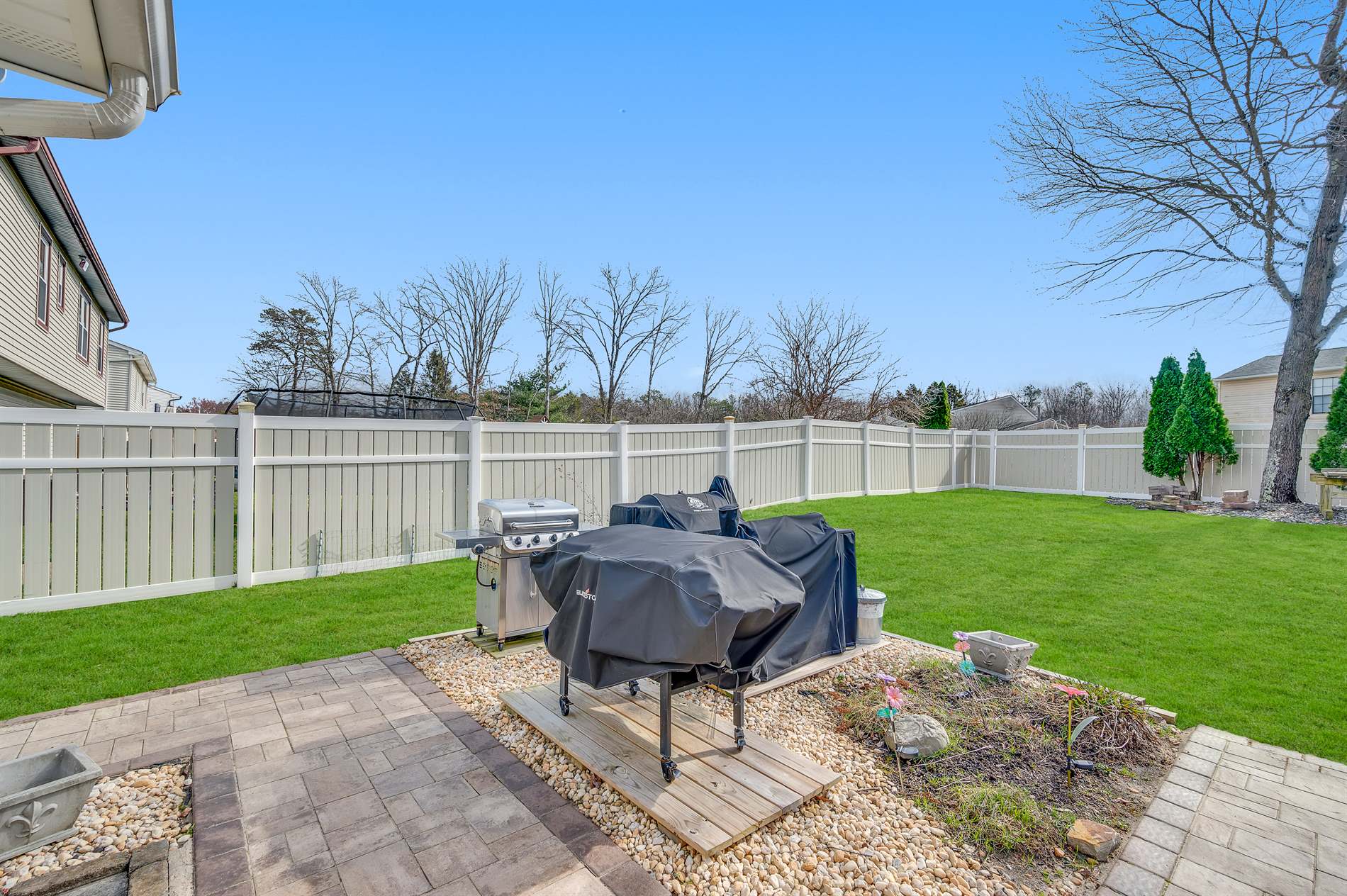 114 Starlight Road, Howell, NJ 07731