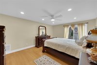 114 Starlight Road, Howell, NJ 07731