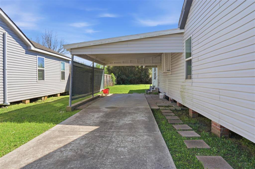 237 Lucille St Street, Lake Charles, LA 70601