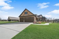 40 Stewart Road, New Waverly, TX 77358
