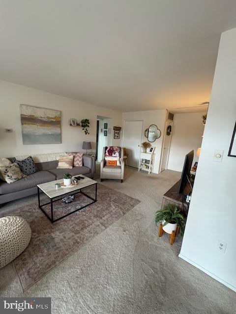 100 Church Street NW, #A-203, Vienna, VA 22180