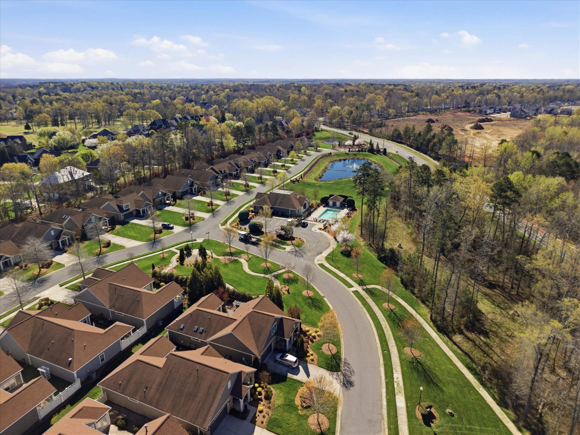 1180 Avalon Place, Matthews, NC 28104