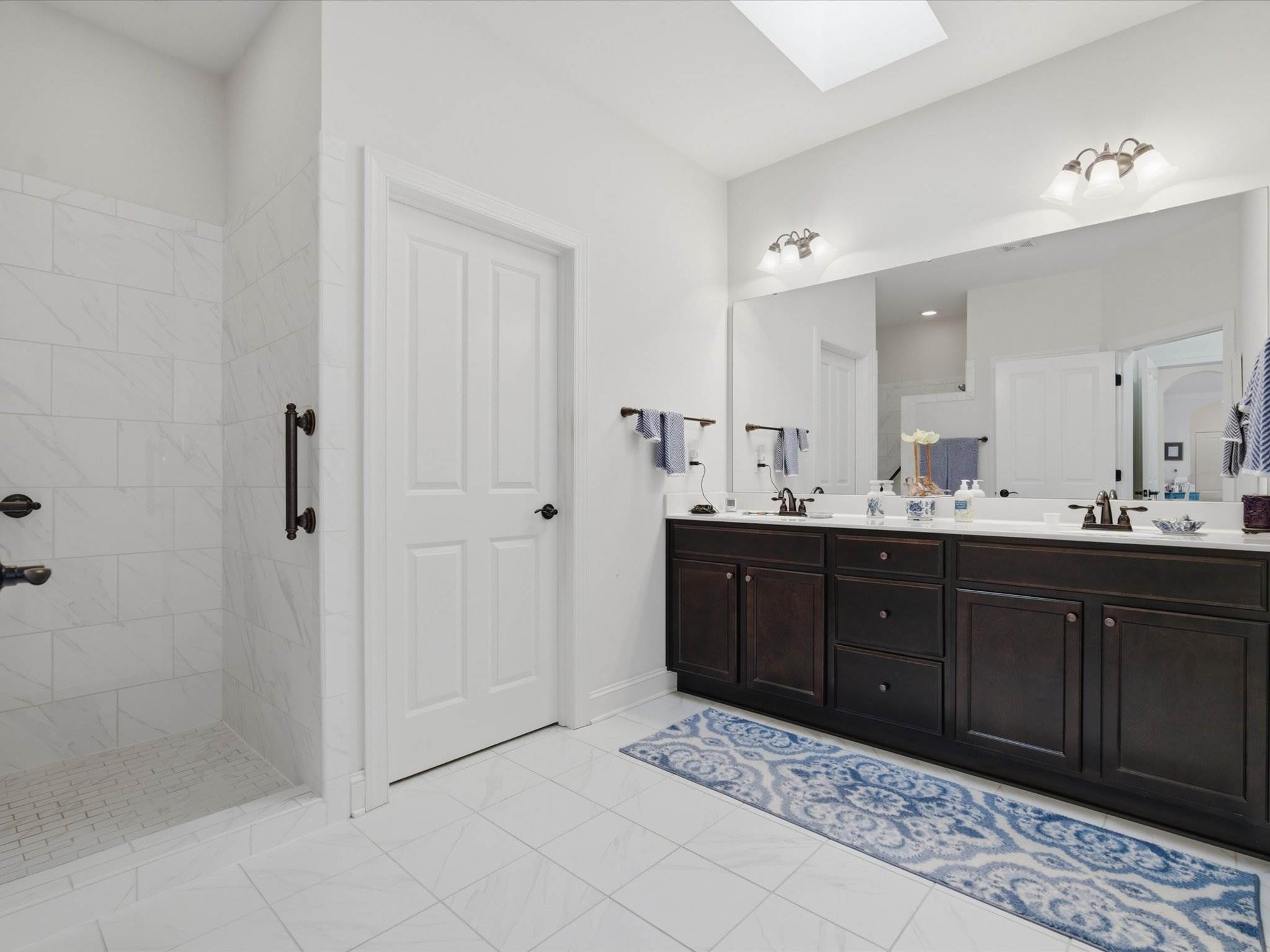 1180 Avalon Place, Matthews, NC 28104