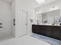 1180 Avalon Place, Matthews, NC 28104