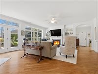 1180 Avalon Place, Matthews, NC 28104