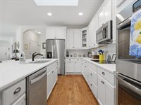 1180 Avalon Place, Matthews, NC 28104