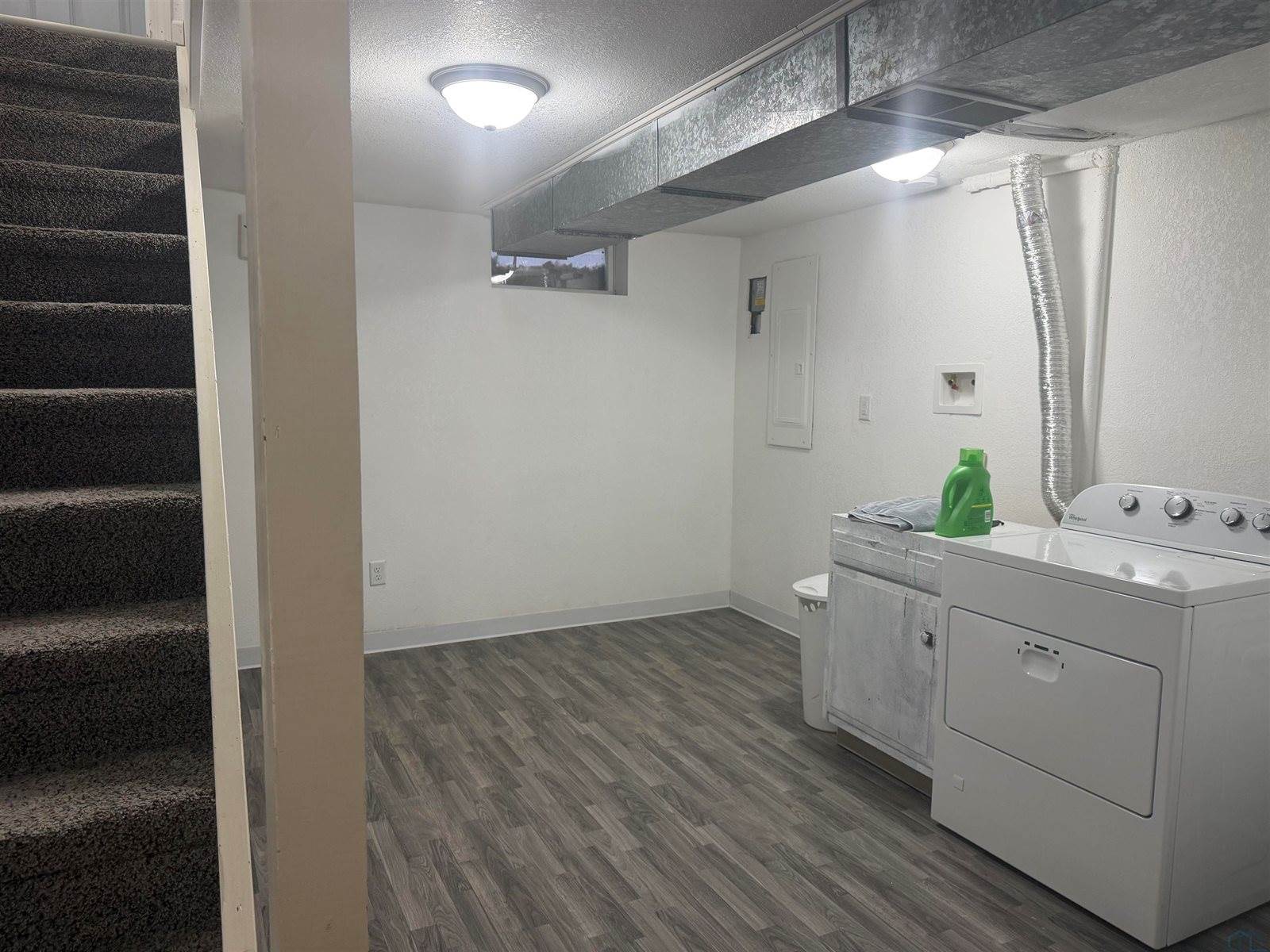 750 Main St, Akron, IA 51001