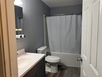 750 Main St, Akron, IA 51001