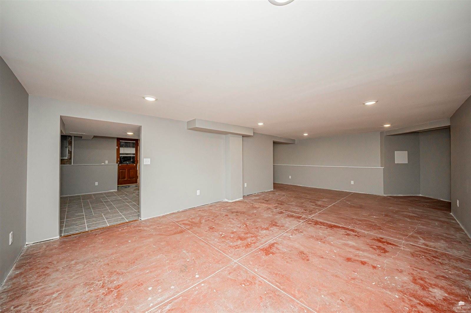 237 West 3rd Street, Junction City, KS 66441