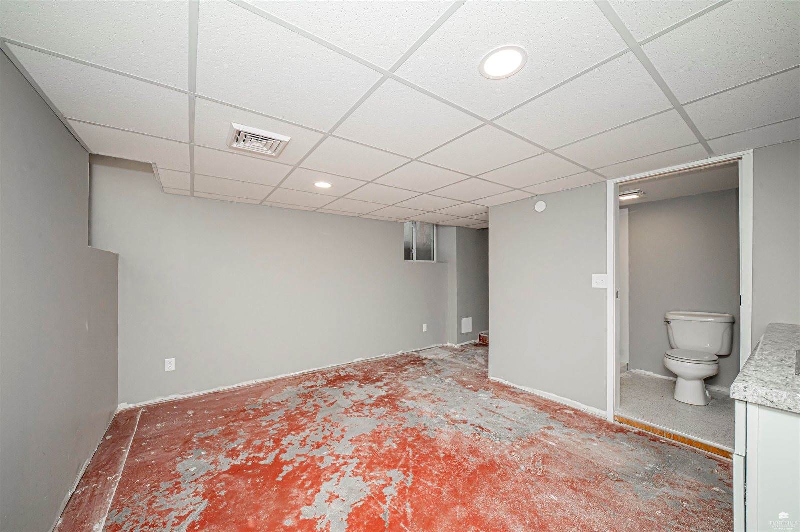 237 West 3rd Street, Junction City, KS 66441