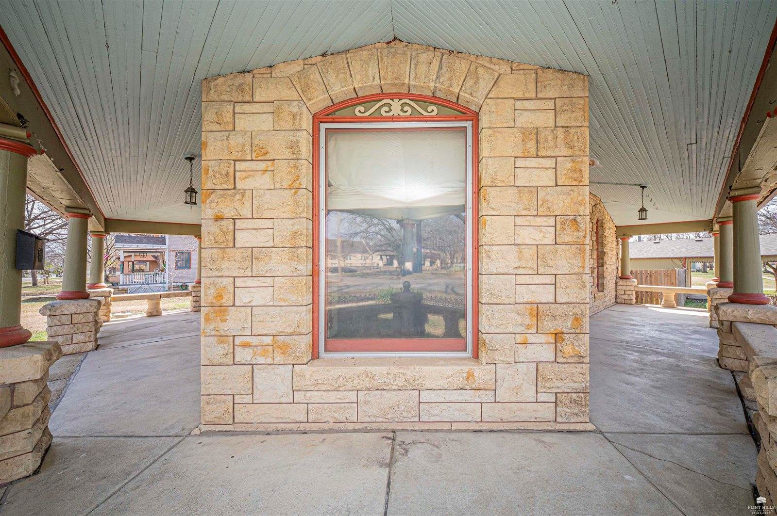 237 West 3rd Street, Junction City, KS 66441